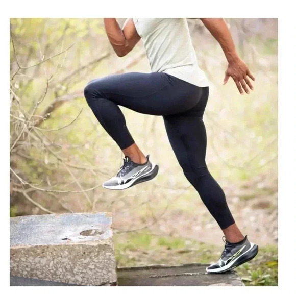 NWT Fabletics The Baseline Tight high performance base layer Men’s Sz XL Black - Picture 2 of 12